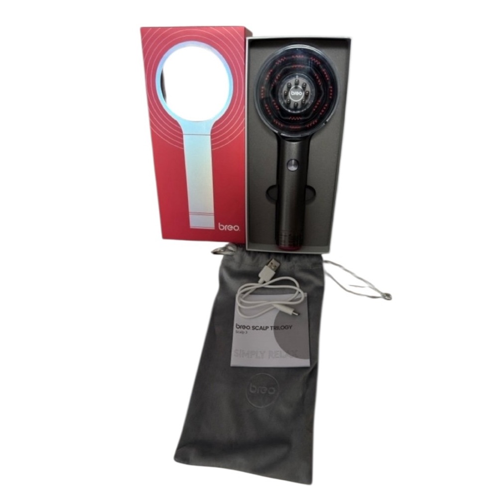 Breo S3 Scalp Massaging Brush with oil dispenser NEW